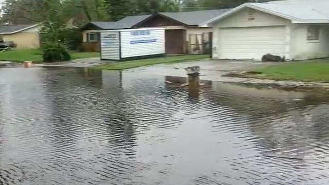 Rose Bay Dam in Port Orange breaches, several hundred homes at risk