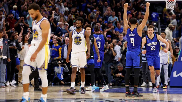 Suggs, Magic hand Warriors fourth straight loss, 130-129