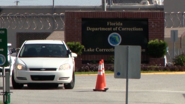 Charges dropped against officers accused in beating of Florida inmate