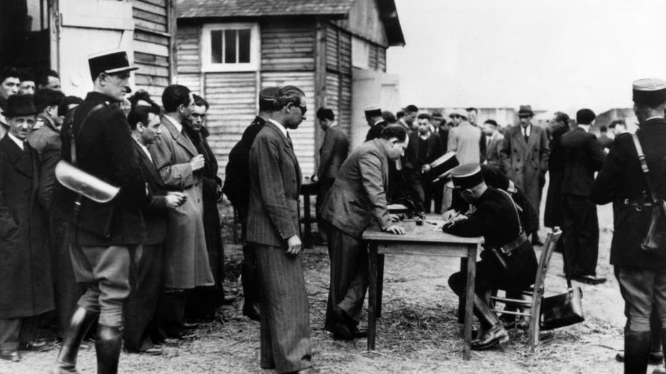 DEPORTES AU CAMP DE PITHIVIERS