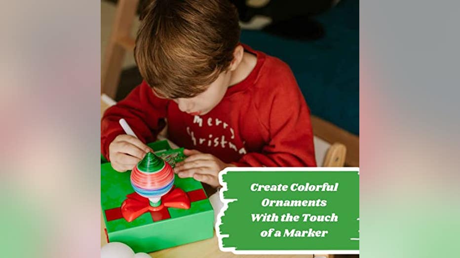 Gift-Box-Ornament-Decorator.jpg