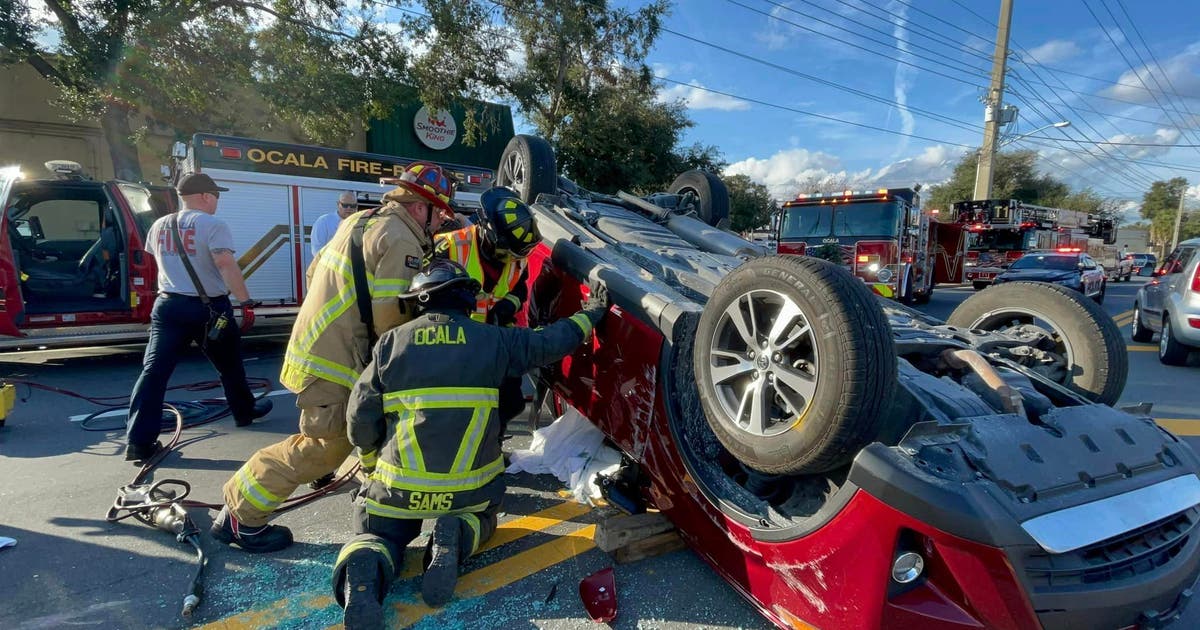 Ocala firefighters rescue driver in 2-vehicle rollover crash | FOX 35 ...