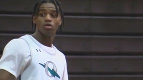 Olympia basketball star paving different path than famous father, Edgerrin James