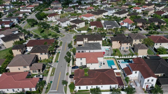 Despite cooling US housing market, Florida still top spot for Americans looking to move: study