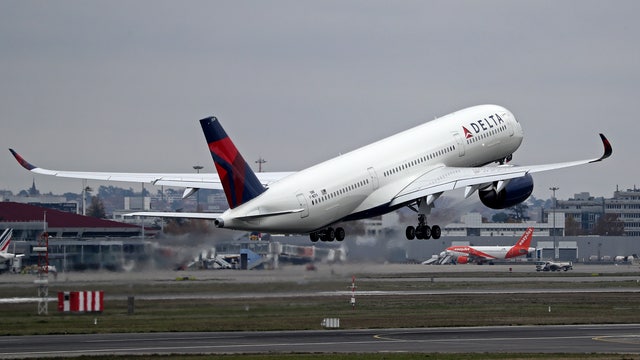 Christmas Week Blizzard: Major U.S. airlines waiving change fees ahead of intense snow storm