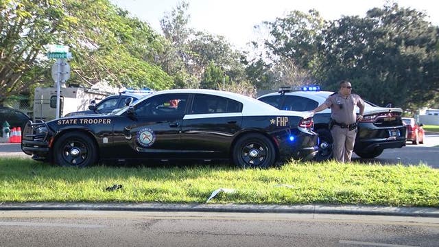 Woman hit, killed while crossing road in Azalea Park, Orange County troopers say
