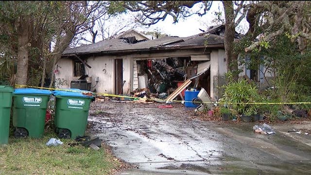 Woman found dead in Deltona Christmas house fire was 'hoarder,' neighbors say