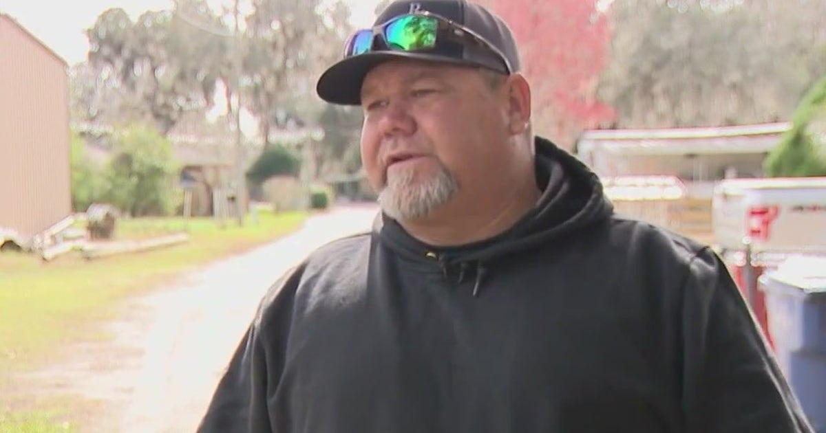 Good Samaritan helps save man who was shot, robbed in front of Texas ...