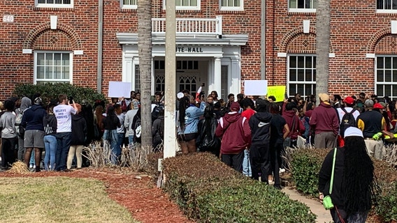Bethune-Cookman students continue protests over living conditions on campus as university responds