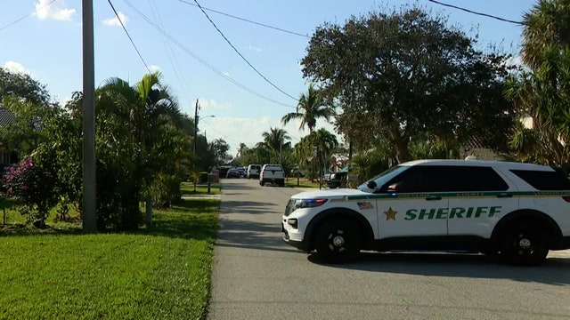 1 dead, 1 injured after shots fired at deputies serving warrant at Melbourne Beach home, sheriff says