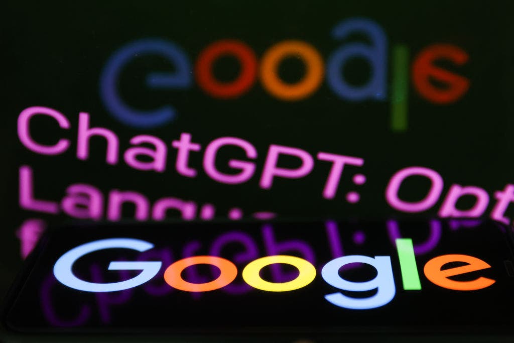 Doctors caution against using AI to self-diagnose illnesses during holidays