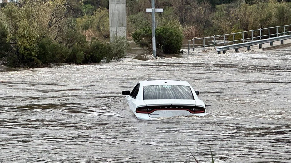 Atmospheric rivers