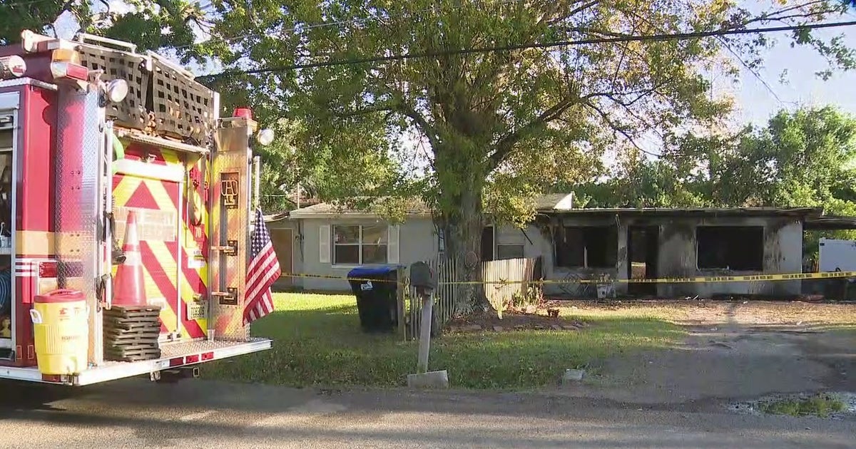 Woman killed in Orlando-area apartment fire, authorities say | FOX 35 ...