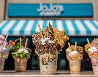 JoJos-ShakeBAR-at-Pointe-