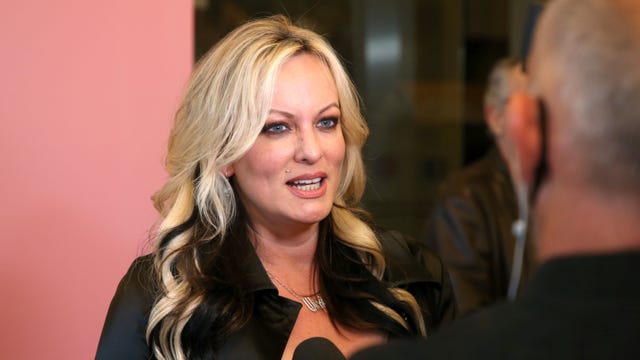 Stormy Daniels meets with prosecutors investigating Donald Trump