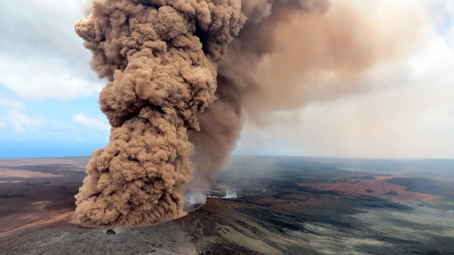 Hundreds Forced To Evacuate After Hawaii's Kilauea Volcano Erupts