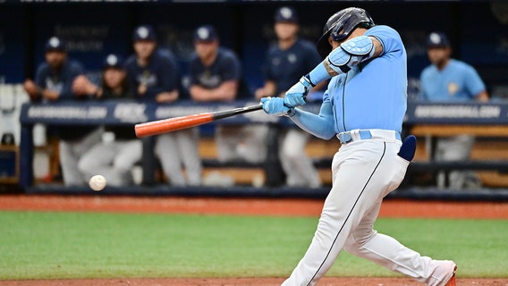 Rays tie record with 13-0 start, rally to beat Red Sox 9-3