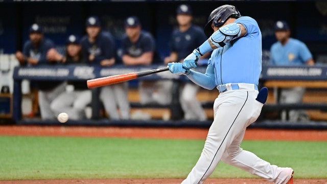 Rays tie record with 13-0 start, rally to beat Red Sox 9-3