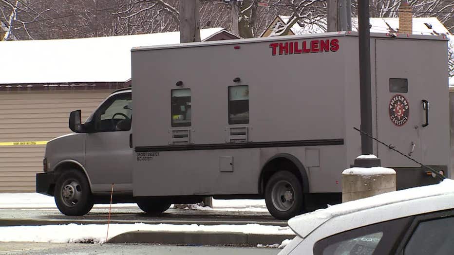 5P-ARMORED-CAR-ROBBERY-PKG_WITI884f_186_mp4_00.00.18.44.jpg