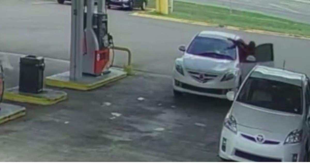 VIDEO: Florida man opens fire at busy gas station, leading to shootout ...