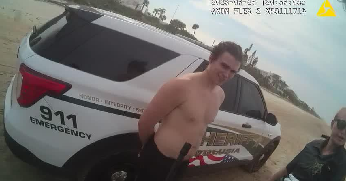 Florida man arrested after touching self on Volusia County beach in ...