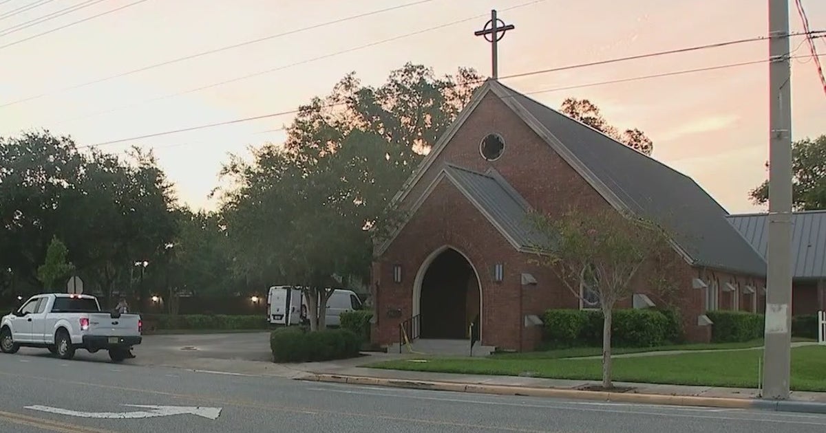 Fire rips through Orlando church overnight | FOX 35 Orlando