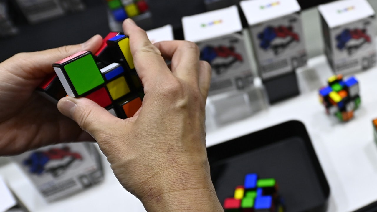 Max Park, 'speedcuber' extraordinaire, breaks another world Rubik's cube record - Vimarsana News