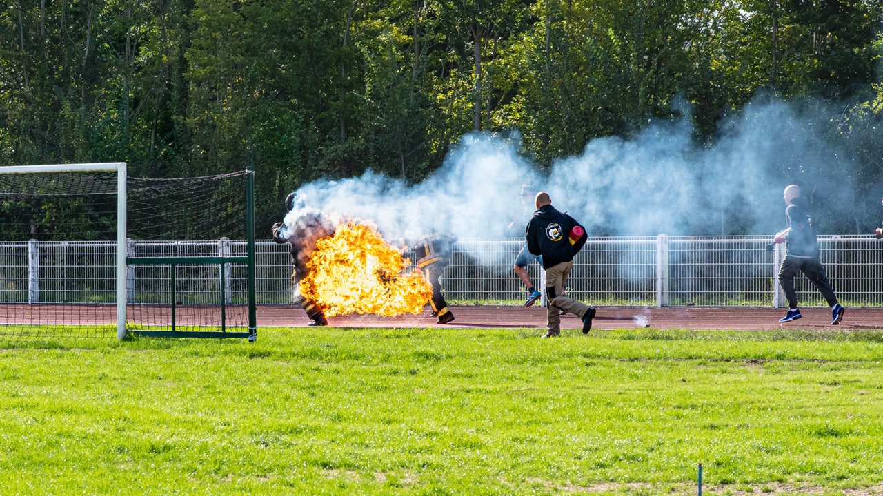 Man breaks record for longest run while on fire: 'Human Torch' - Vimarsana News