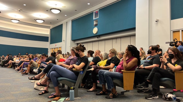 Speakers argue over high school yearbook in rowdy Seminole County School Board meeting