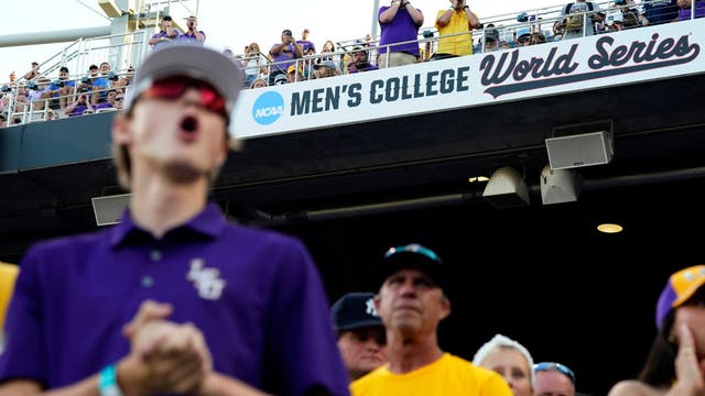 LSU wins 1st College World Series title since 2009, beating Florida 18-4 one day after 20-run loss