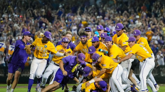 College World Series 2023: LSU defeats Florida 18-4 to win first national title