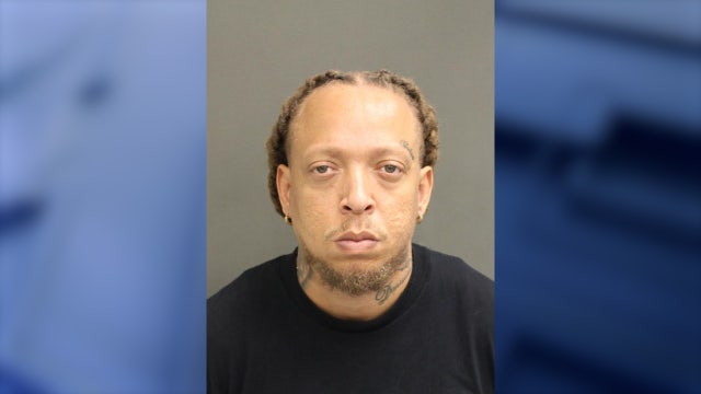 Orlando smoke shop owner accused of selling cannabis to high school students, detectives say