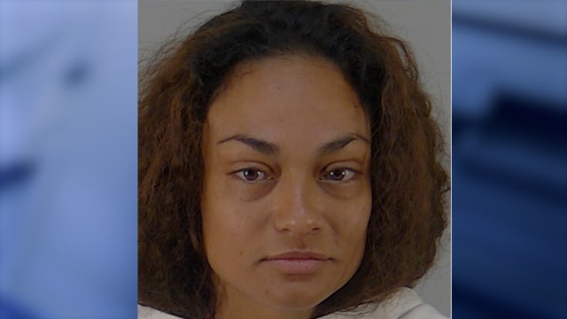 Florida woman wearing only a towel accused of flashing children: 'I was too lazy to put clothes on'