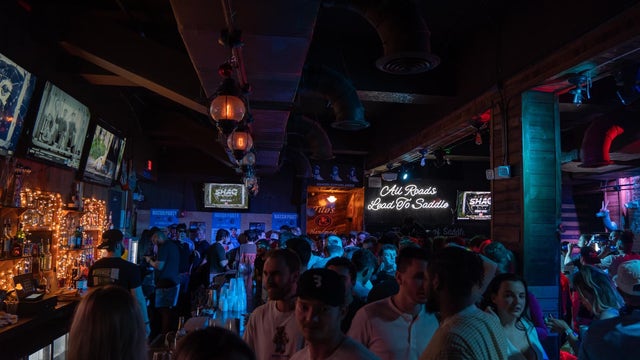 Beloved downtown Orlando bar shocks community with unexpected closure announcement after a decade