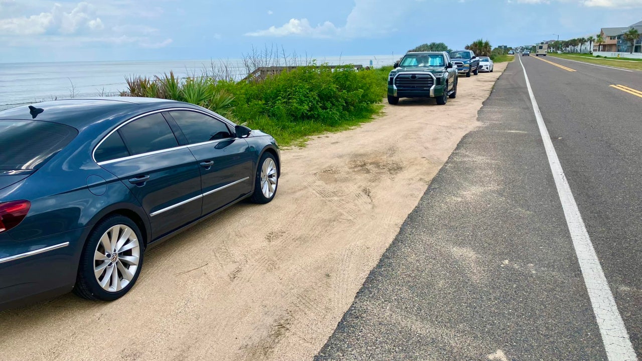 If You Park Like This In Florida Police Could Fine You Up To 100   Parking 