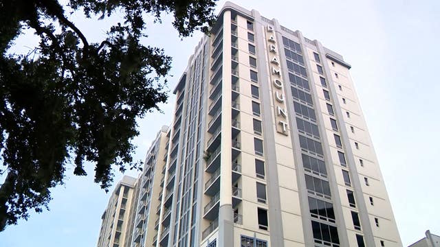 Man arrested on arson charge after fire in Downtown Orlando high rise