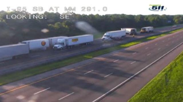 Hazardous materials spill on I-95 after crash: officials