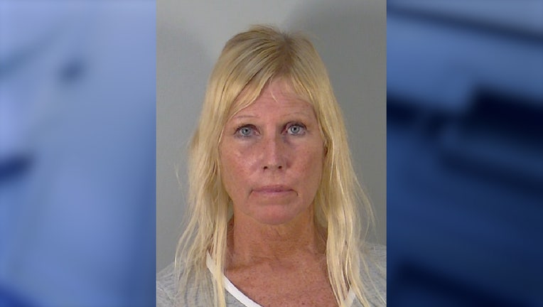 Florida woman eats hamburger during traffic stop for suspected DUI