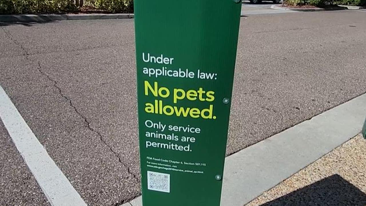 No pets allowed Publix reminding Florida shoppers about pet policy