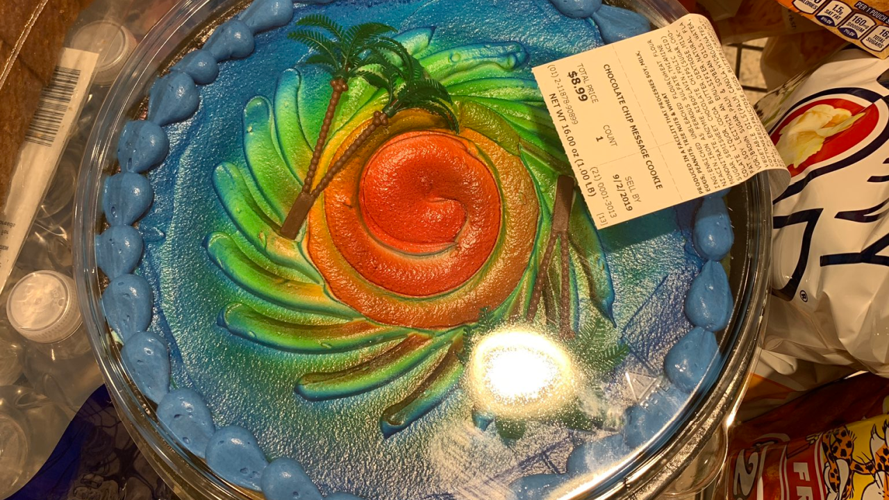 Publix is known for its 'hurricane cakes,' but is the tradition being  shelved?