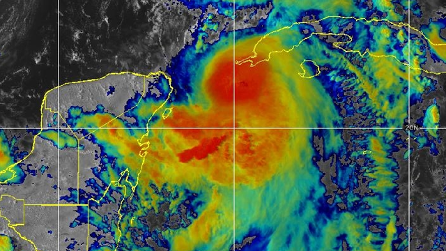 Hurricane Idalia live tracker: Path, spaghetti models, forecast ahead of Florida landfall