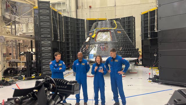'Pretty wicked awesome': Artemis II astronauts visit KSC, see Orion capsule for upcoming mission