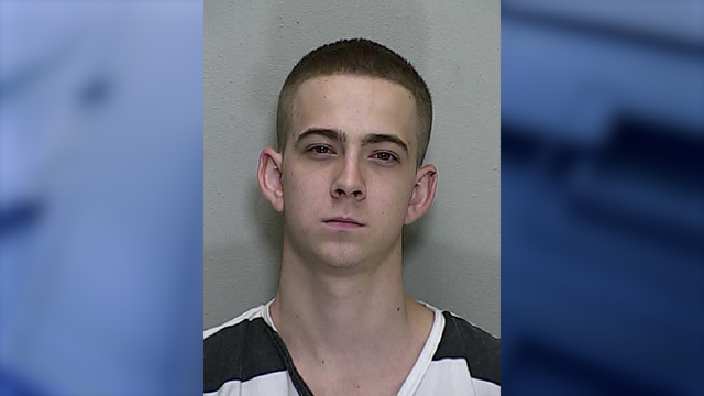 'You can't catch me': Florida man puts $300 worth of stolen Walmart merchandise in his pants, deputies say