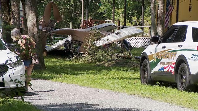 Plane crashes in Florida neighborhood, narrowly misses house: sheriff