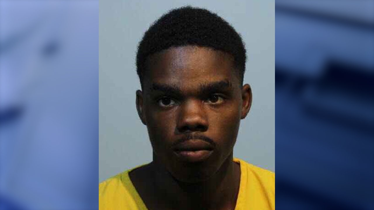 Search continues for man accused of exposing self to school girls kidnapping attempt Search continues for man accused of exposing self to school girls kidnapping attempt