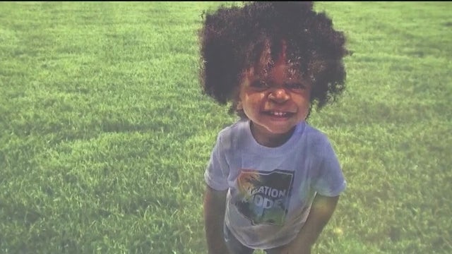 Mother warns parents about hot car dangers