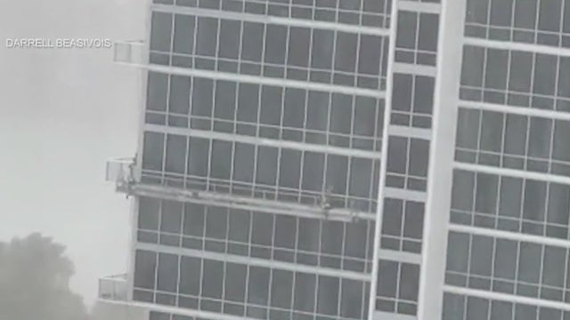 2 window washers escape Orlando high-rise platform during dangerous, severe storm