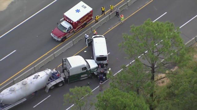 Crash causes major delays on Florida Turnpike in Clermont, troopers say