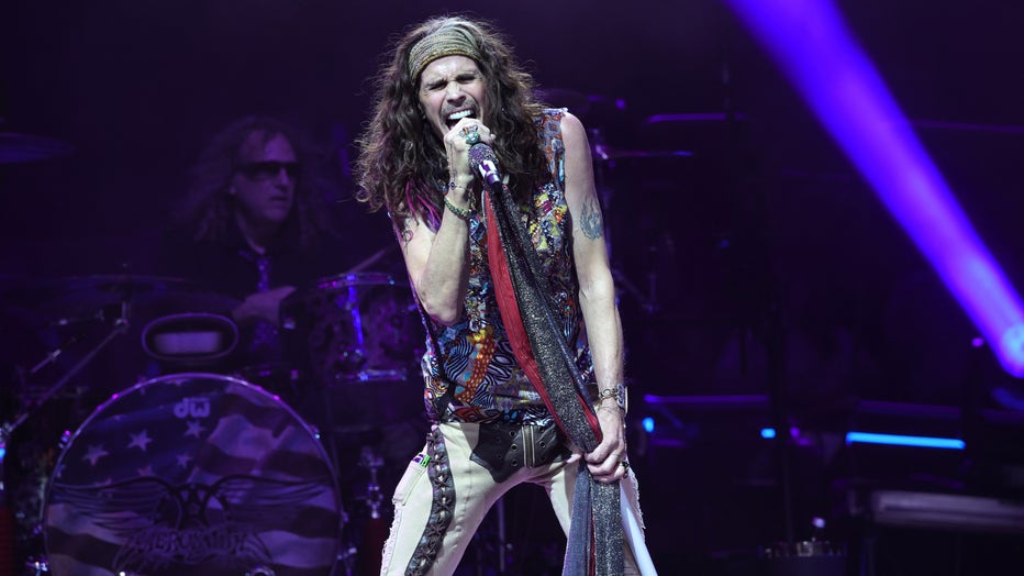Steven-Tyler.jpg