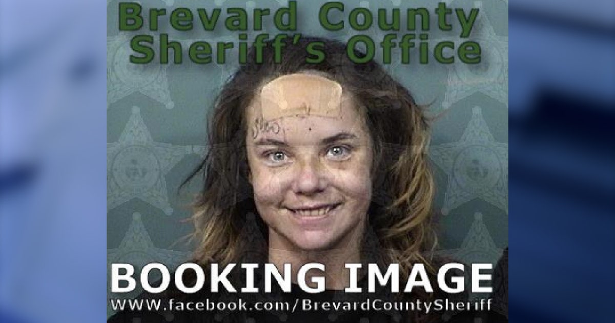 25-year-old Florida woman arrested for beating up her mom and stealing ...